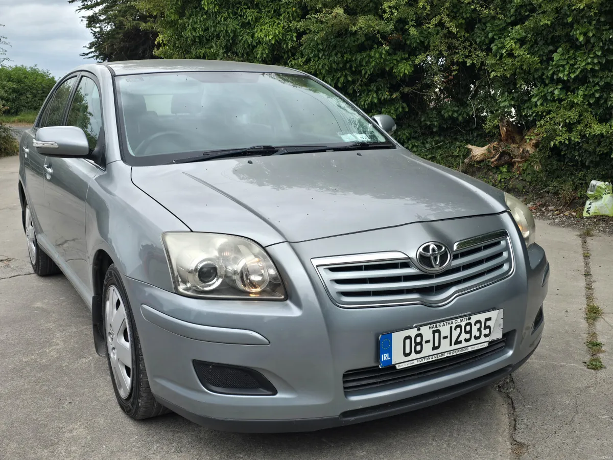Toyota Avensis 2008 petrol ⛽️ low miles - Image 2