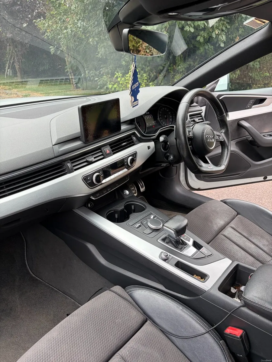 Audi A5 2.0 TDI 190HP S-Line Automatic - Image 5