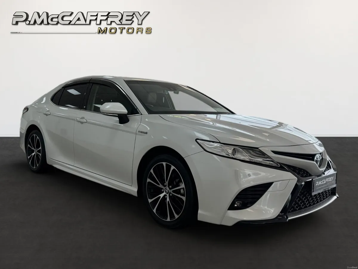 2020 Toyota Camry WS 2.5 Self Charging Hybrid Leat - Image 3