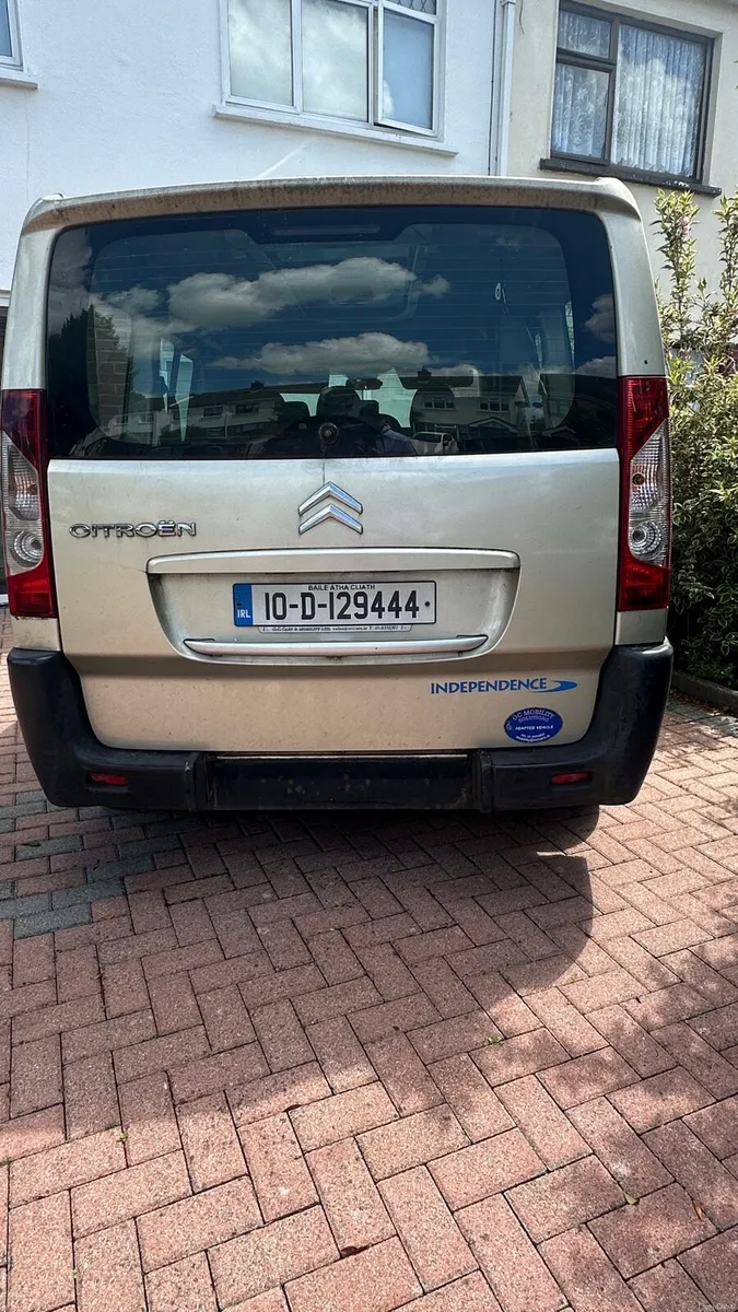 Citroen Dispatch 7 Seat WheelChair - Image 2