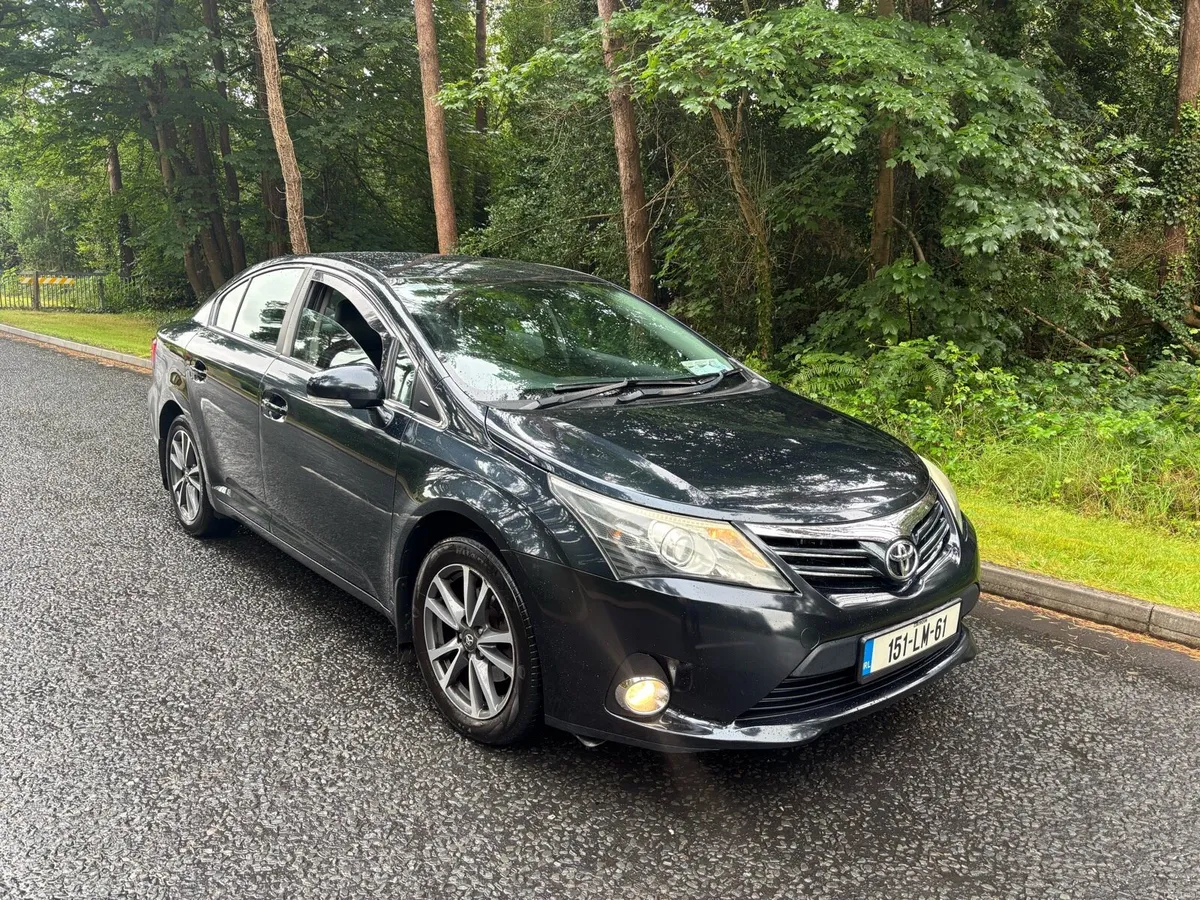 2015 Toyota Avensis 2.0 D4D Luna - Image 3