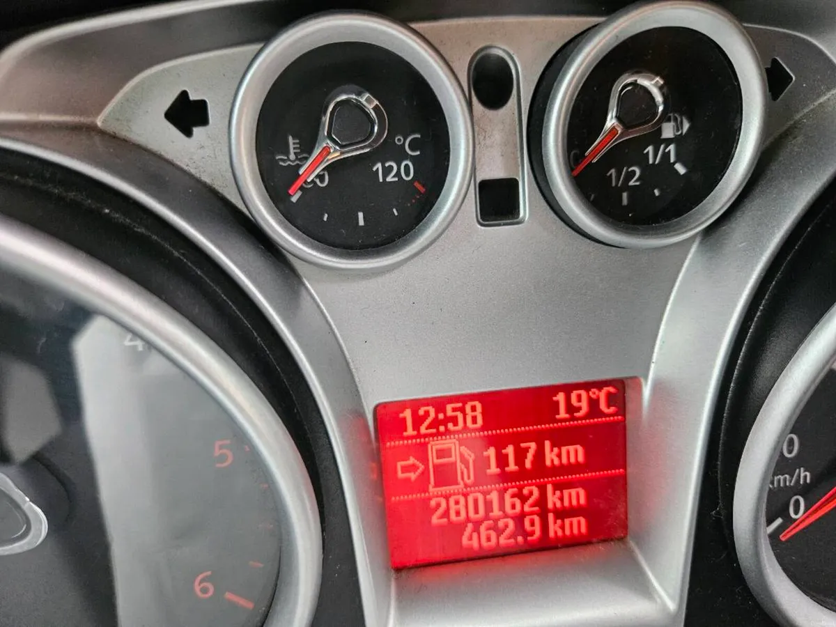 FORD C MAX .16 TDCI MPV - Image 6