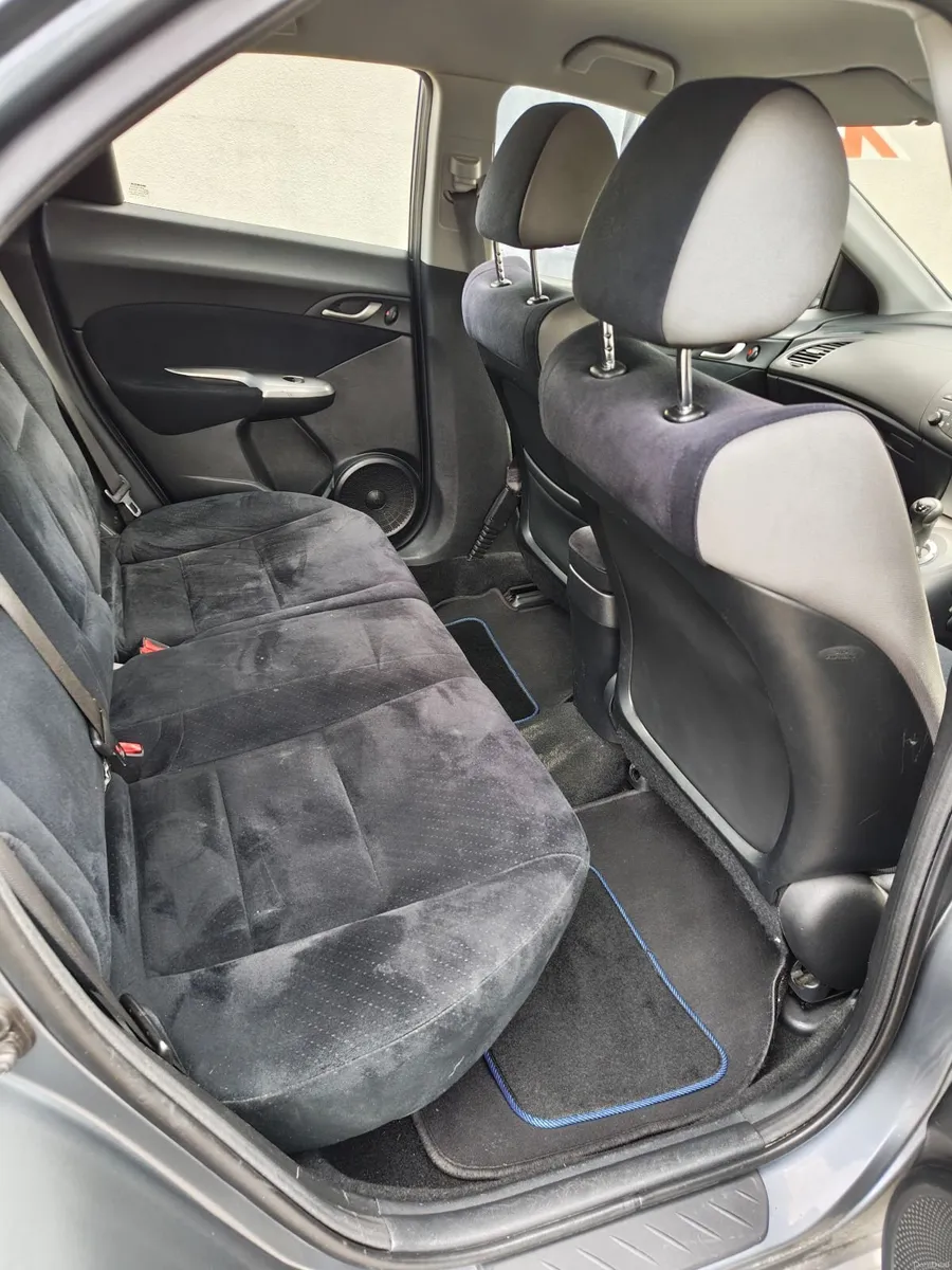 Honda Civic 2006. Automatic €2,800 ono - Image 6