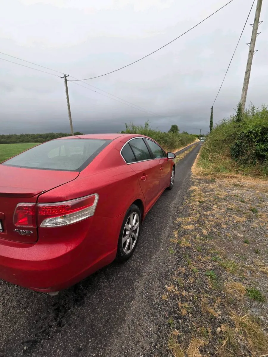 2011 Toyota avensis 2.0 d4d nct and tax - Image 5
