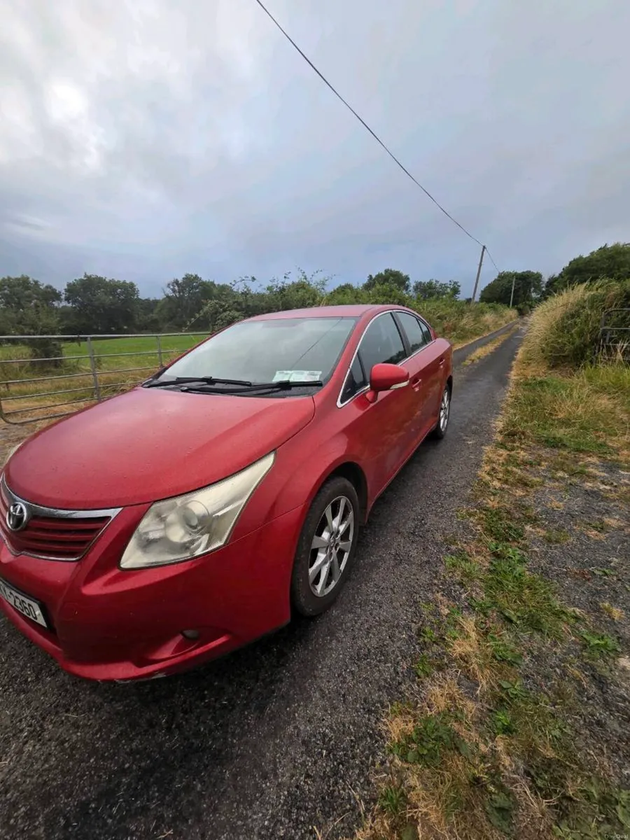 2011 Toyota avensis 2.0 d4d nct and tax - Image 2