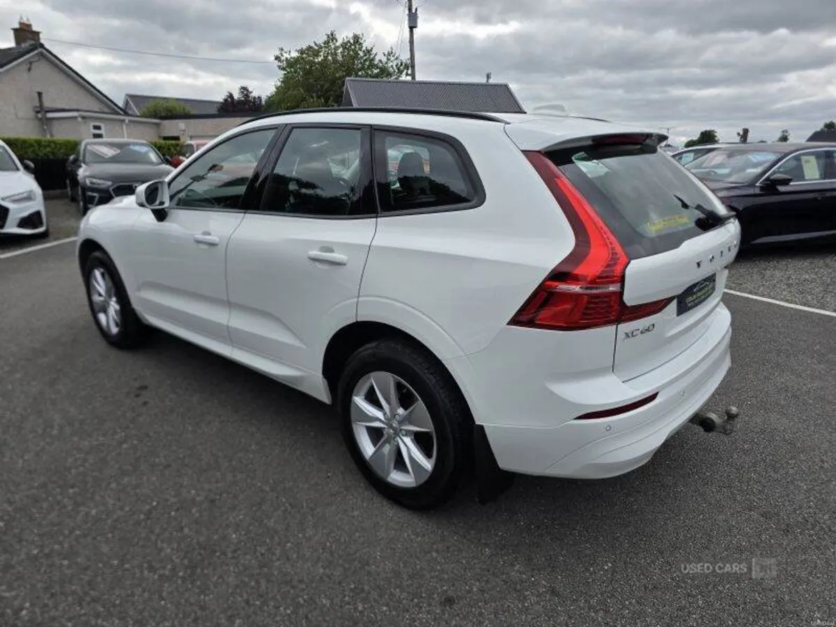 Volvo XC60 Momentum - Image 3