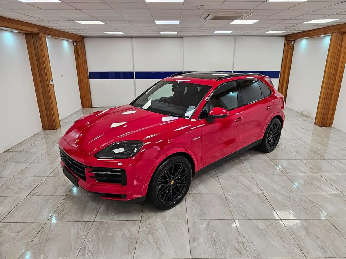 Porsche Cayenne STUNNING COLOUR // NEW MODEL - Image 3