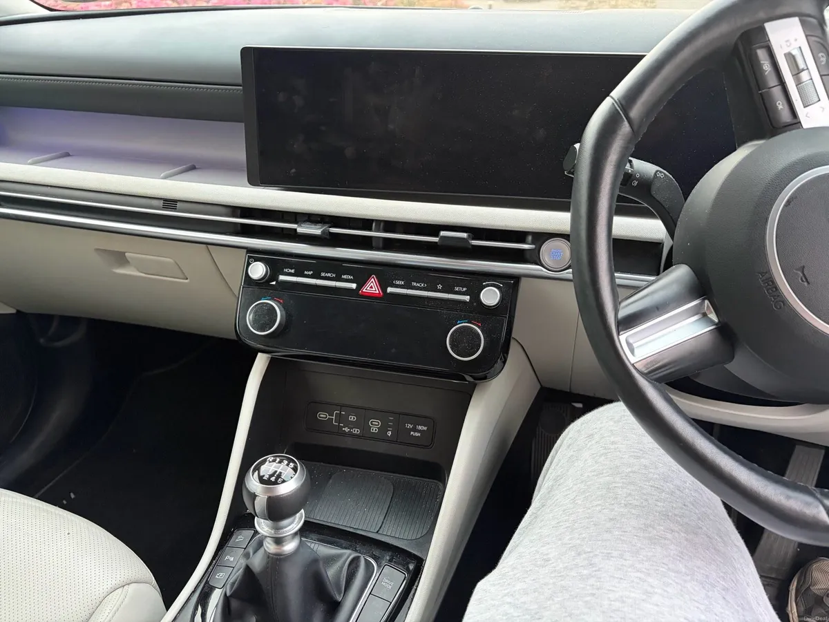 Hyundai Tucson Diesel 242D Facelift model - Image 4