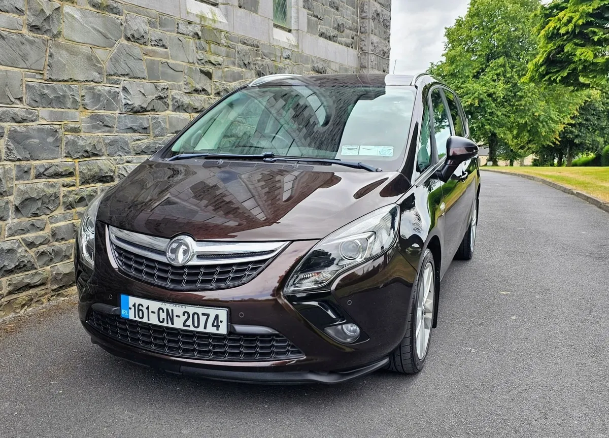 2016 Zafira SRI , 7 seater, - Image 1
