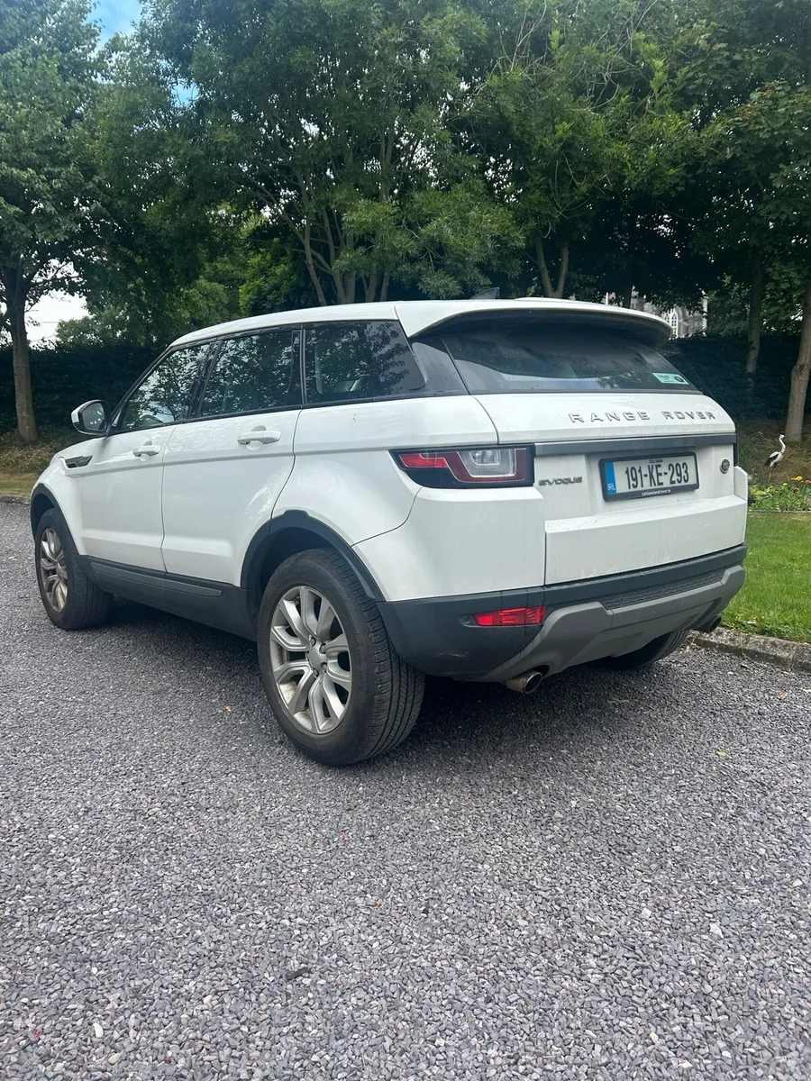 2019 Range Rover evoque - Image 1
