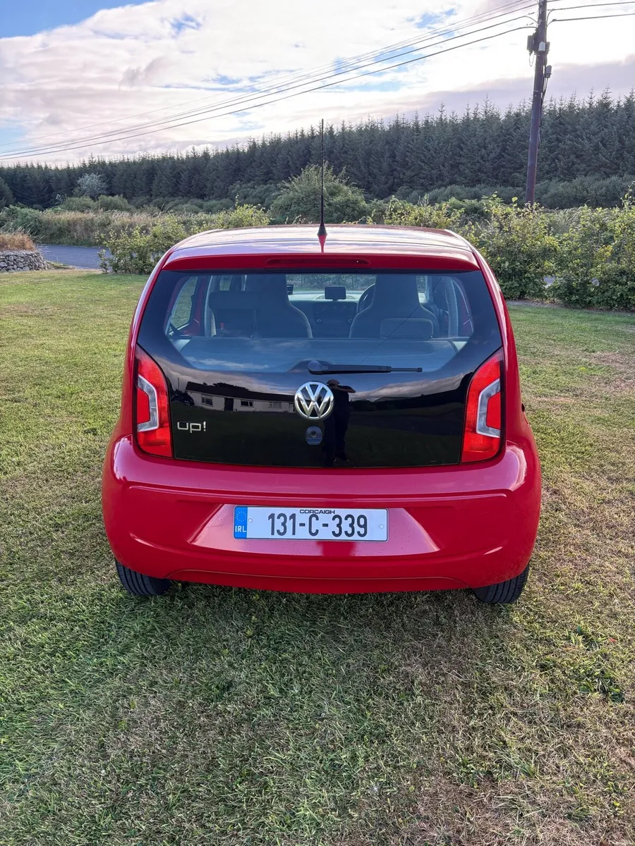 Volkswagen up - Image 3