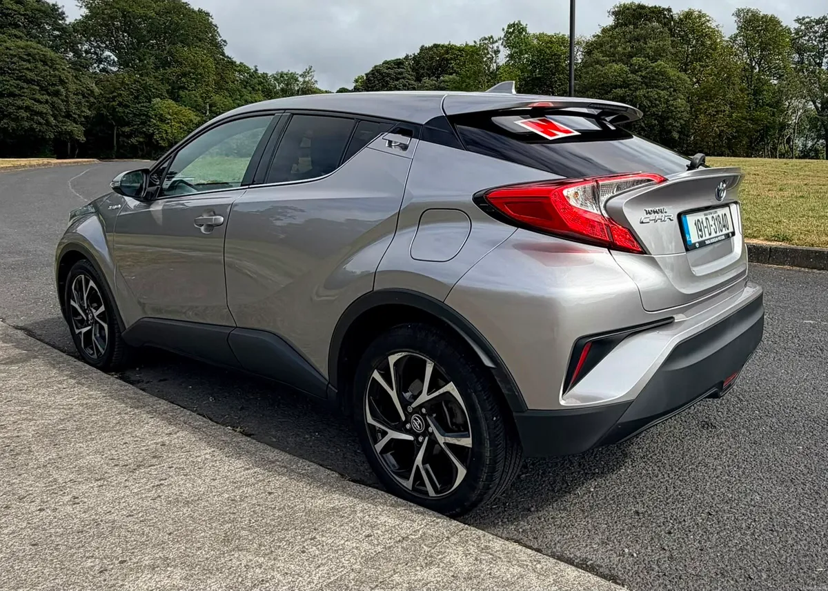 2019 Toyota CHR Sport I Toyota Warranty I 81,700km - Image 3