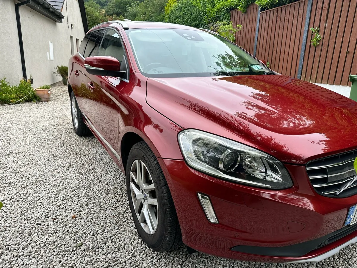Volvo XC60 - Image 4
