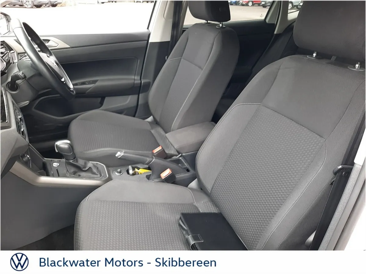 Volkswagen Polo 1.0TSI 95BHP 5DR TRENDLINE AUTOMAT - Image 4