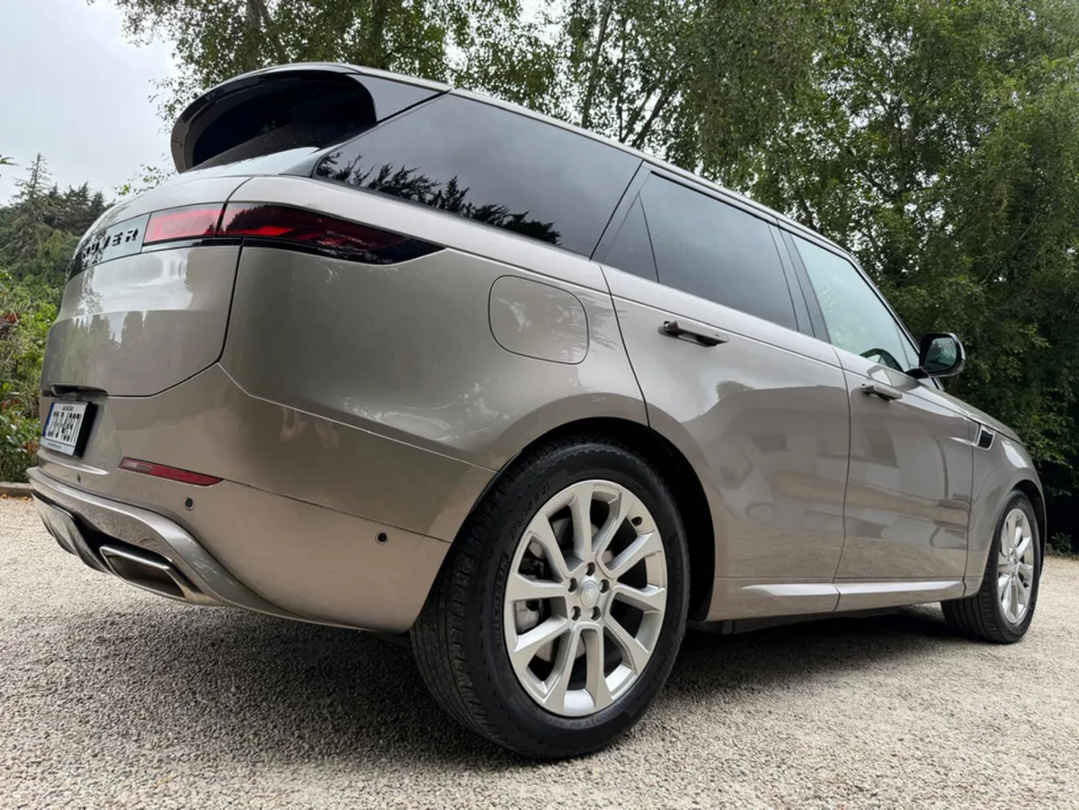 Land Rover Range Rover Sport P440 SE - Image 4