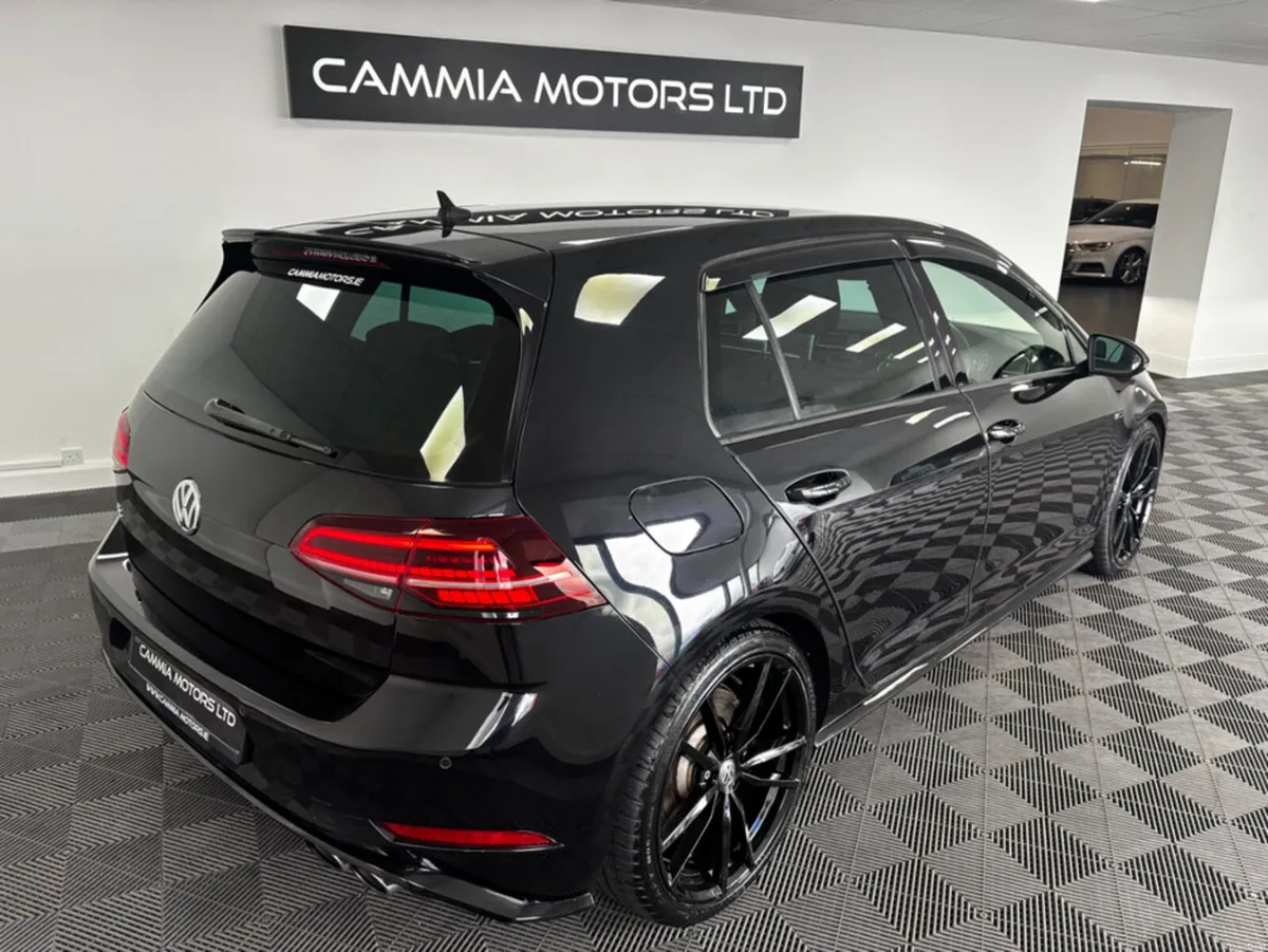 Volkswagen Golf VOLKSWAGEN GOLF R 300BHP DSG*LEATH - Image 6