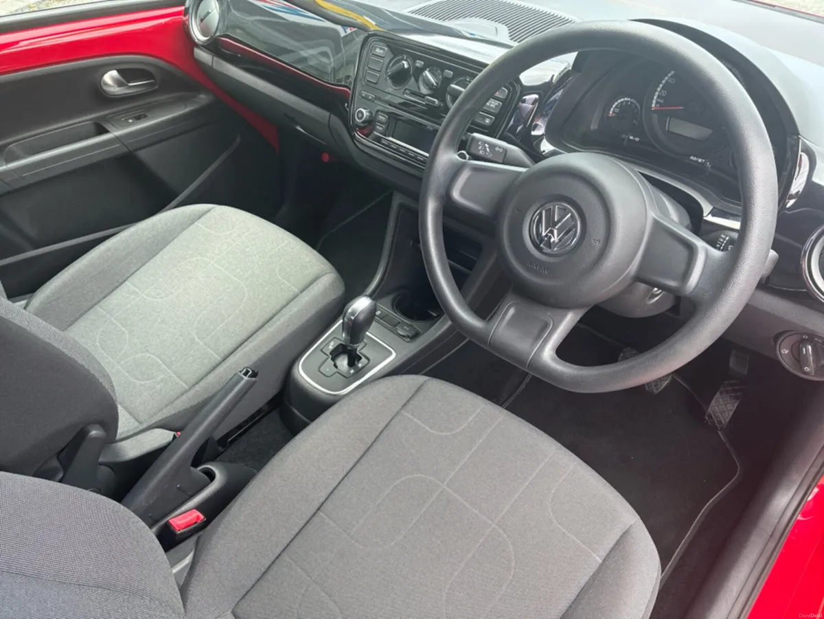 Volkswagen up! 1.0L Petrol Auto - Image 6
