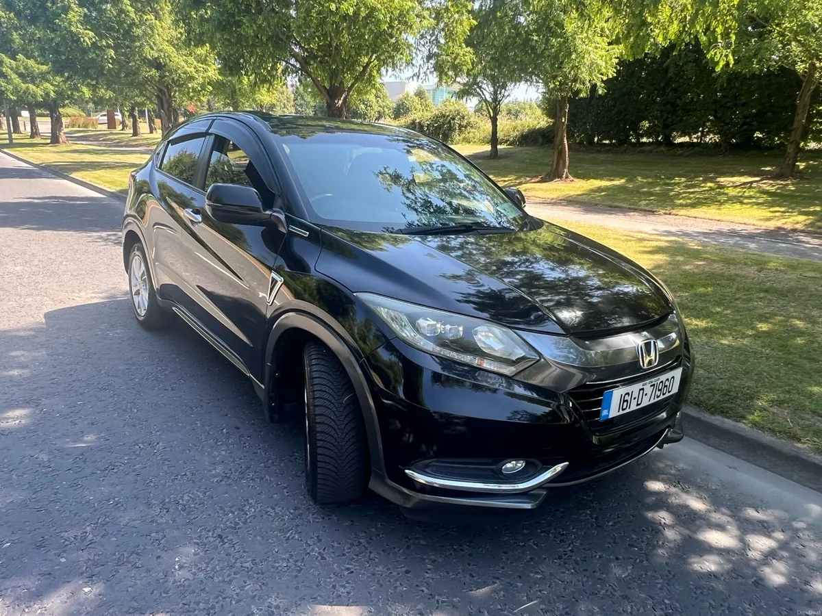 HONDA  VEZEL HYBRID 1.5L 2016 with History report - Image 2
