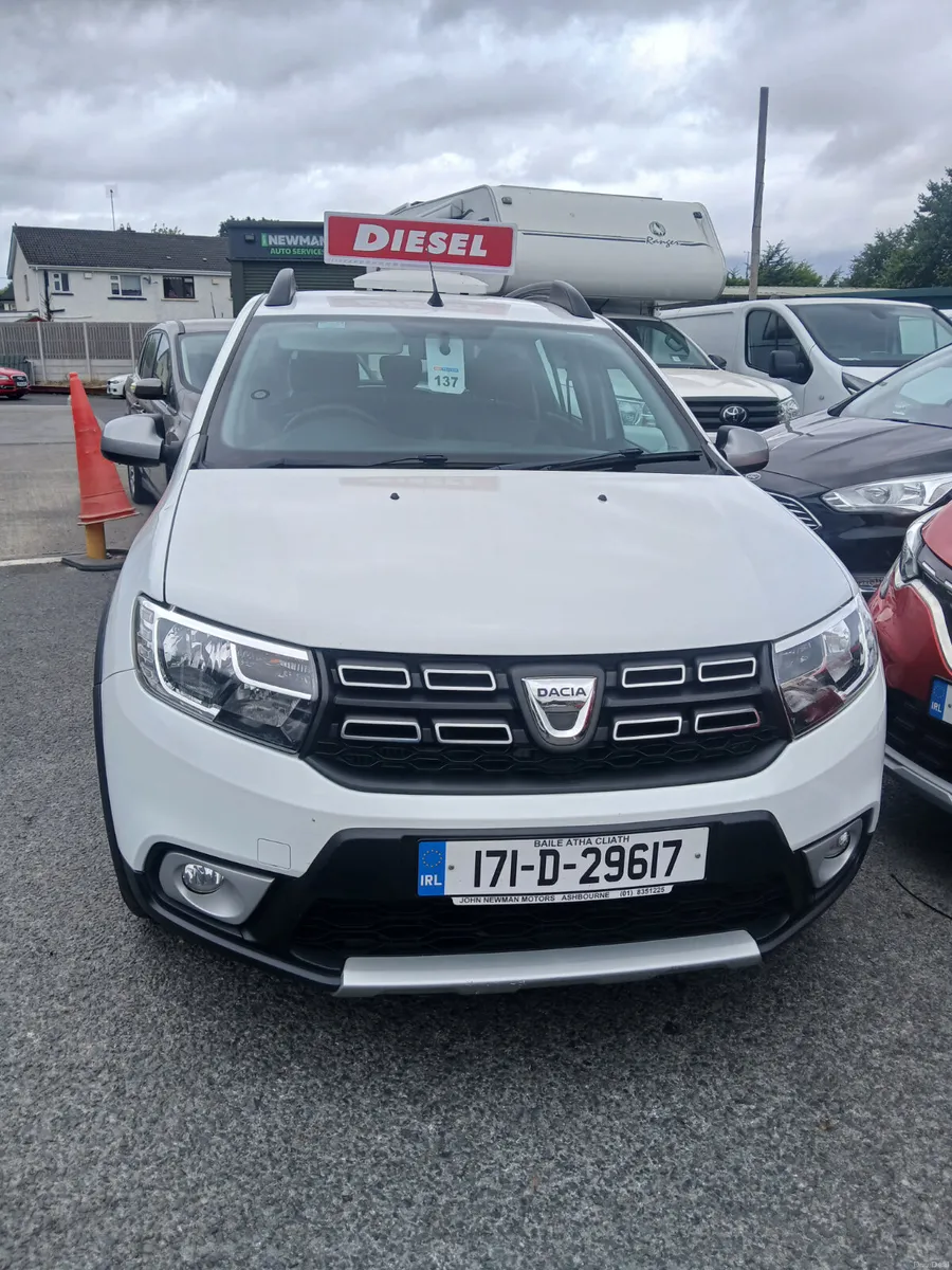 Dacia Sandero Stepway dsl   2017 - Image 2
