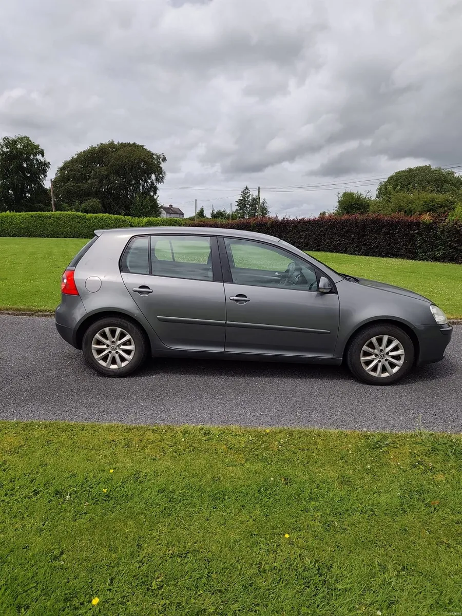 Volkswagen Golf 2008 - Image 1