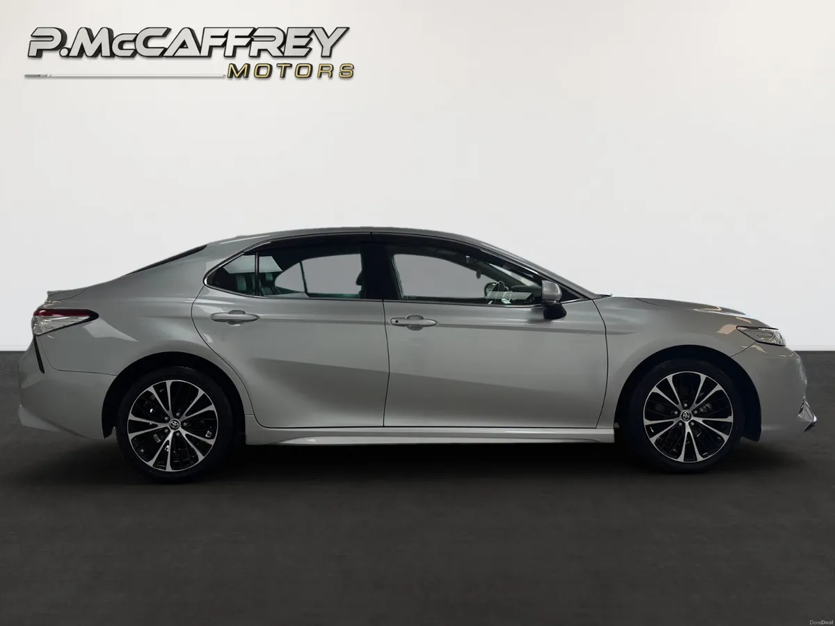 2021 Toyota Camry WS 2.5 Self Charging Hybrid Leat - Image 4