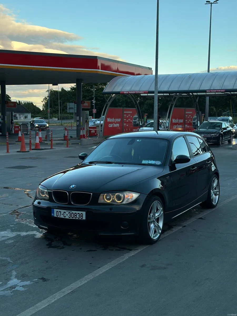 BMW 1 series 2007 E87 120D AUTOMATIC - Image 1