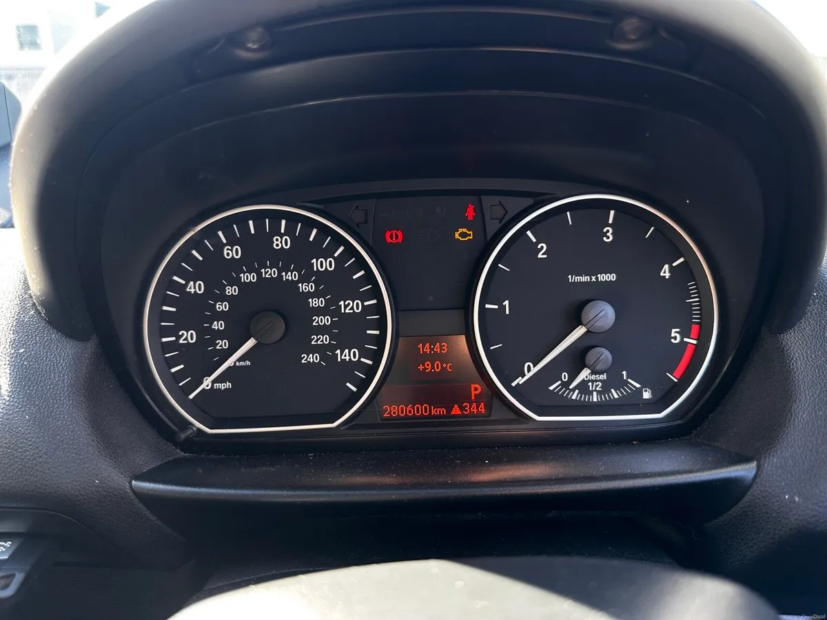 BMW 1 series 2007 E87 120D AUTOMATIC - Image 3