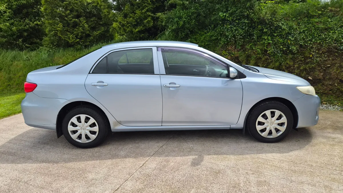 11 COROLLA - X4 NEW TYRES - NEW STEERING - NEW NCT - Image 5