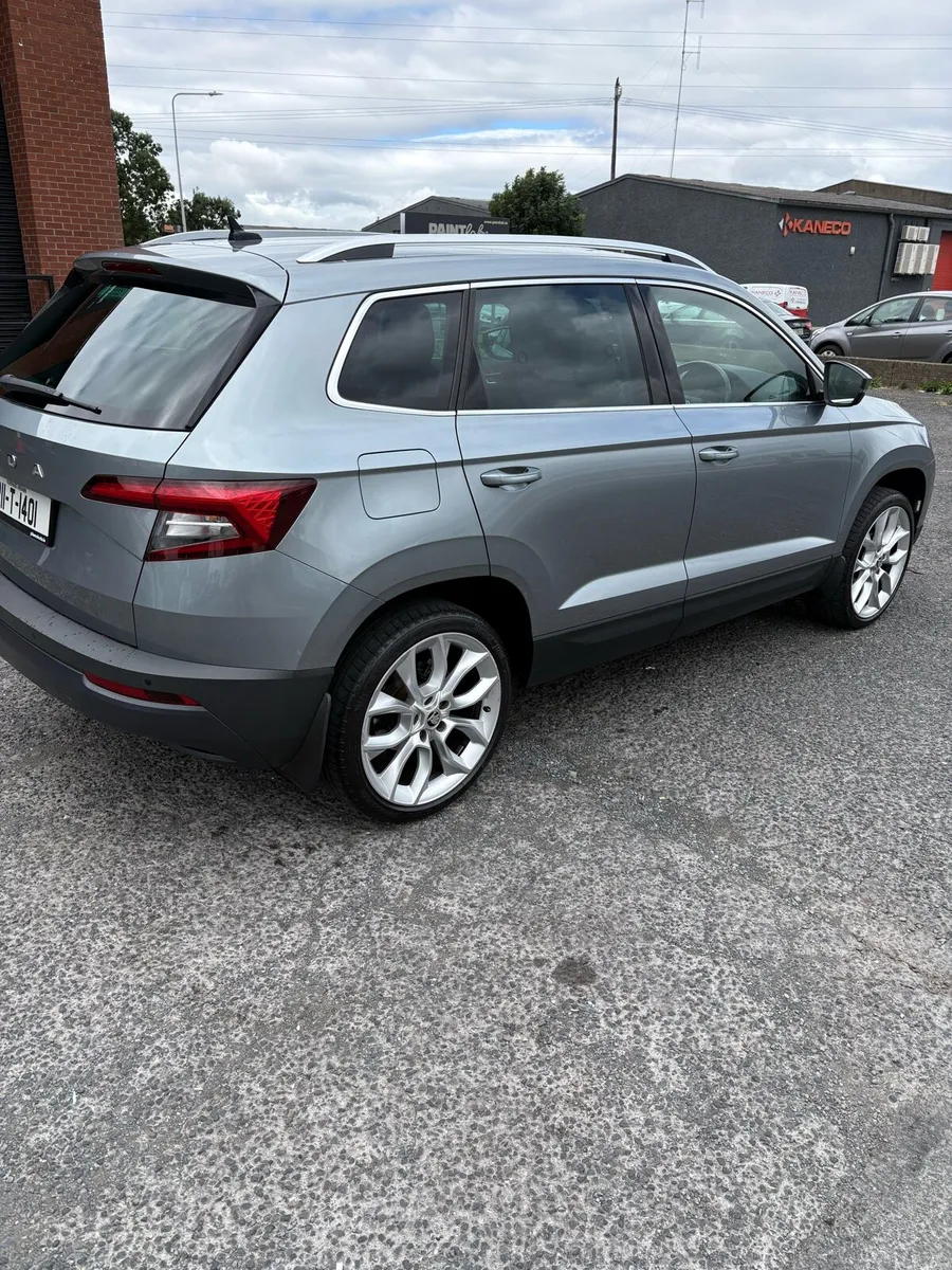 Skoda Karoq 211 - Image 3