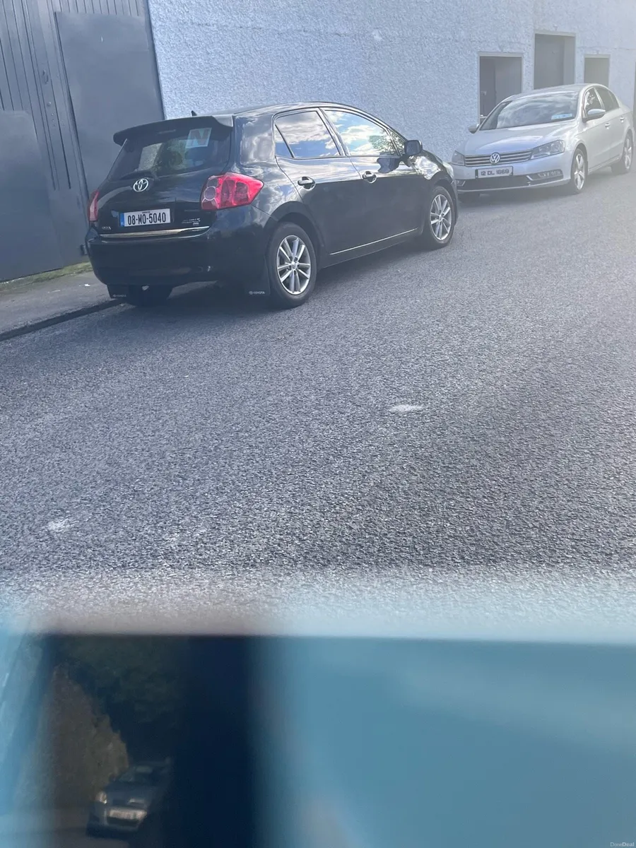 Toyota auris 1.4 diesel - Image 2