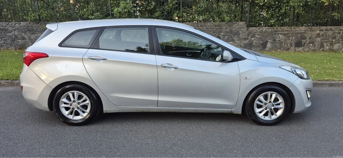 Hyundai i30 1.6 Diesel NCT and Taxed - Image 2