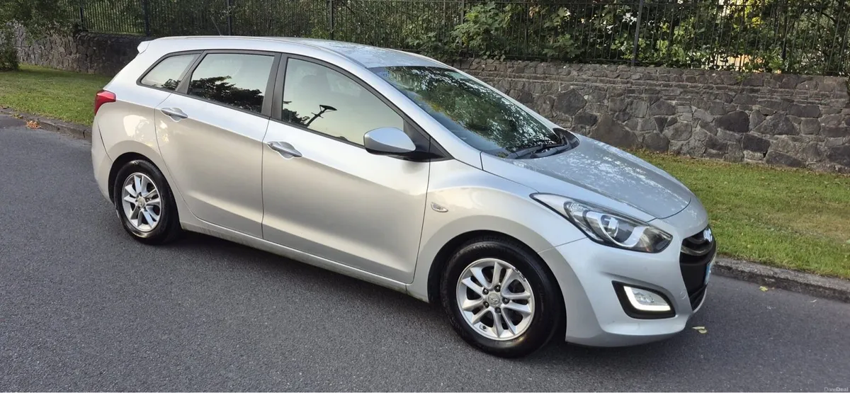Hyundai i30 1.6 Diesel NCT and Taxed - Image 6