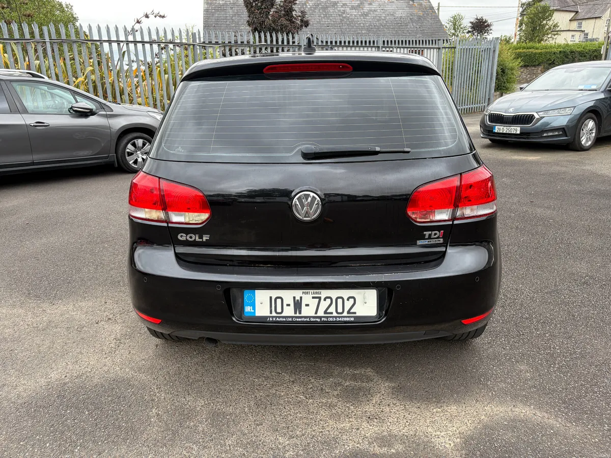 Volkswagen Golf 2010, 1.6 TDI 105BHP BLUEMOTION - Image 2