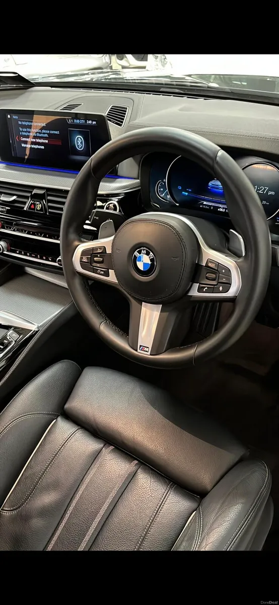 2018 BMW 530e - Image 3