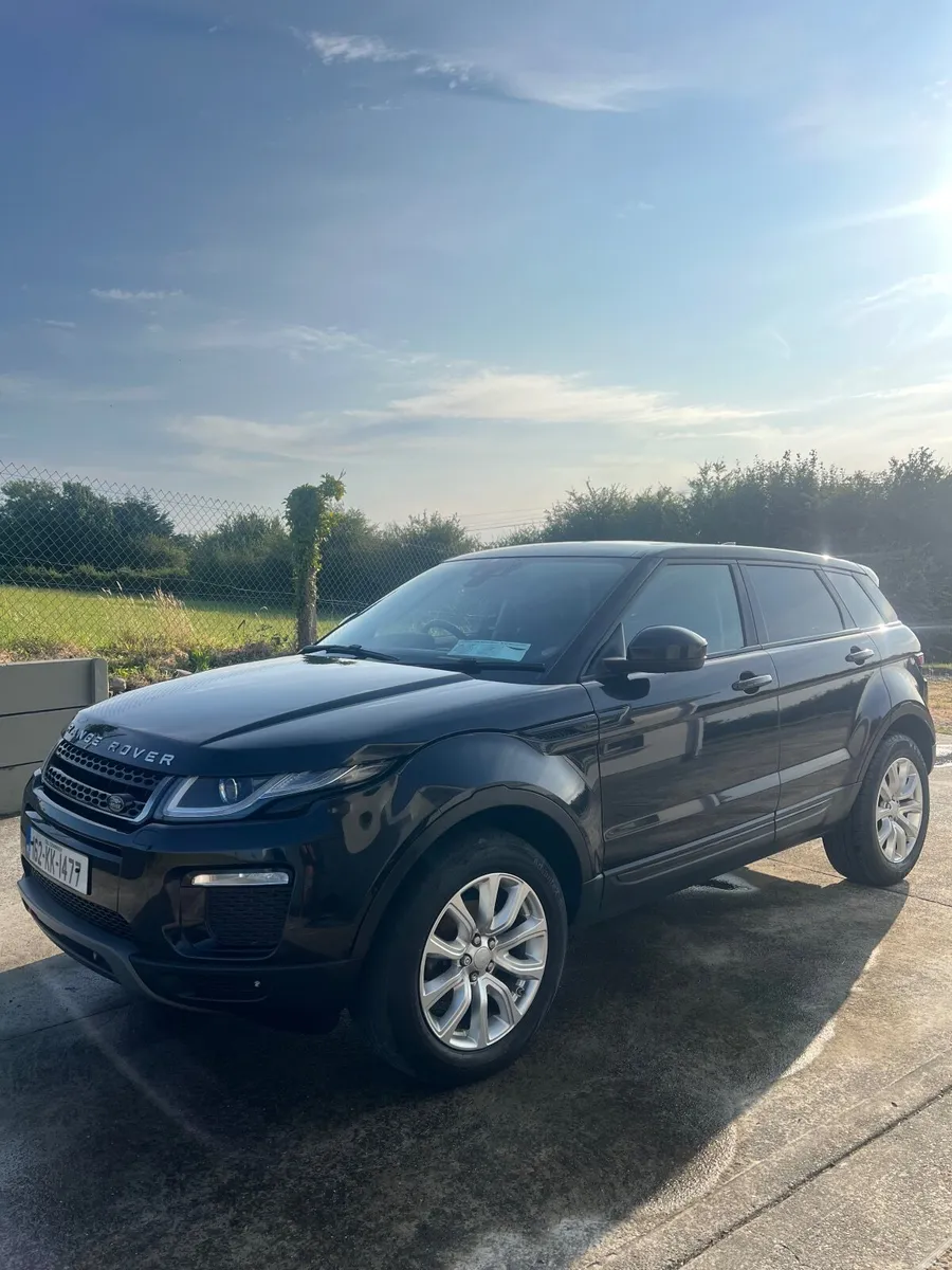 Land Rover Range Rover Evoque 2016 manual - Image 4