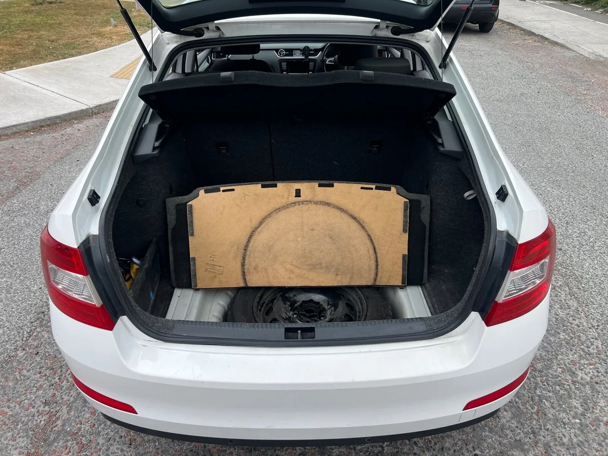 Skoda Octavia 2016 - Image 3