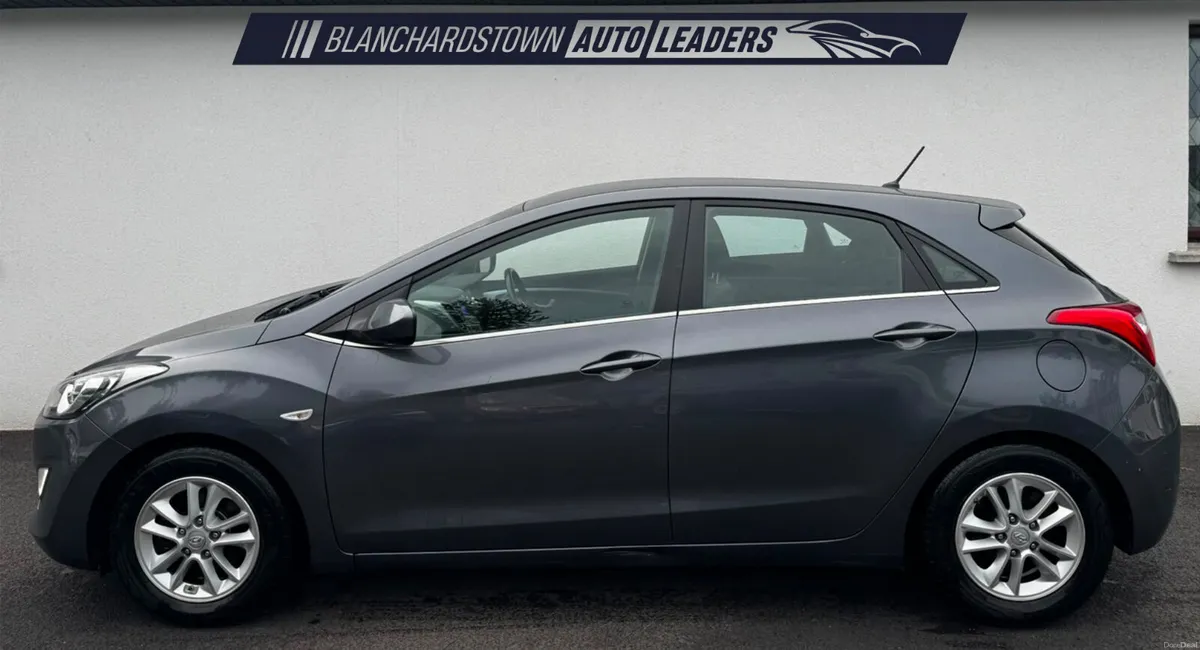HYUNDAI I30 1.6 CRDI SE BLUE DRIVE 110PS - Image 2