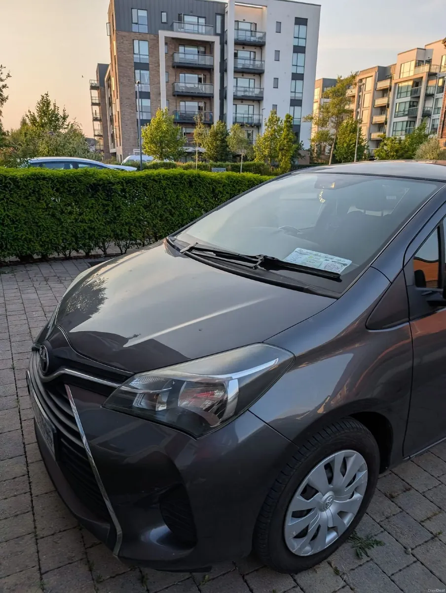 Toyota Yaris 2015 - Image 1