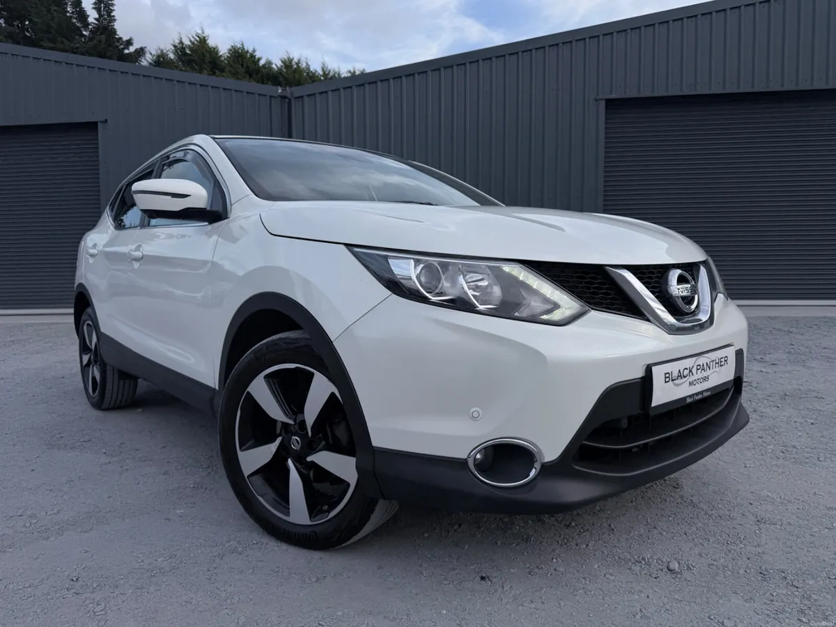 Nissan Qashqai 161’ N-Connect 1.5dCi White Pearl - Image 1