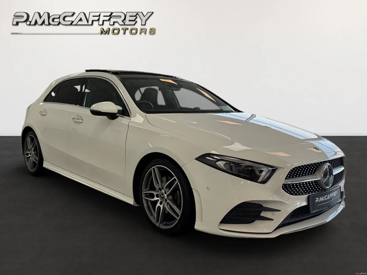 2019 Mercedes-Benz A200 D AMG LINE AUTO SUNROOF - Image 3