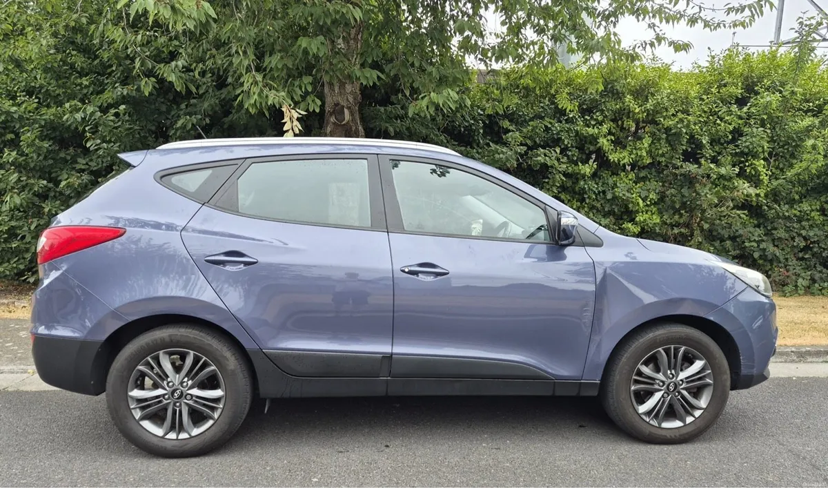 Hyundai ix35 NCT 2027 2 Keys Serviced €3999 - Image 4