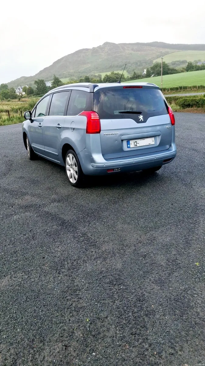 PEUGEOT 1.6 2012 AUTOMATIC - Image 3