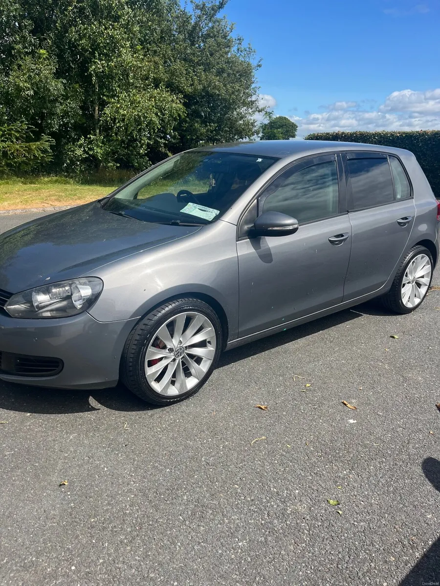 Volkswagen Golf 2012 - Image 1