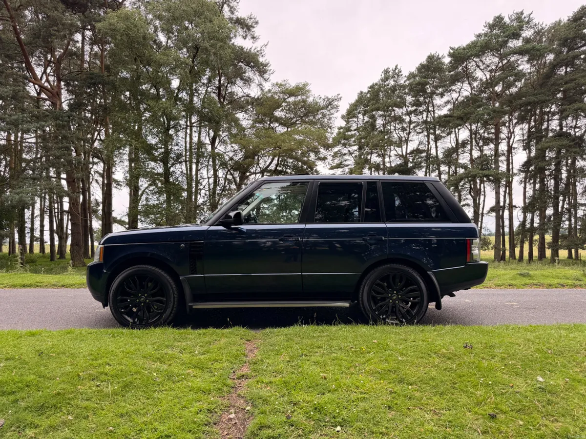 Land Rover Range Rover 2010 3.6 Vogue - Image 4