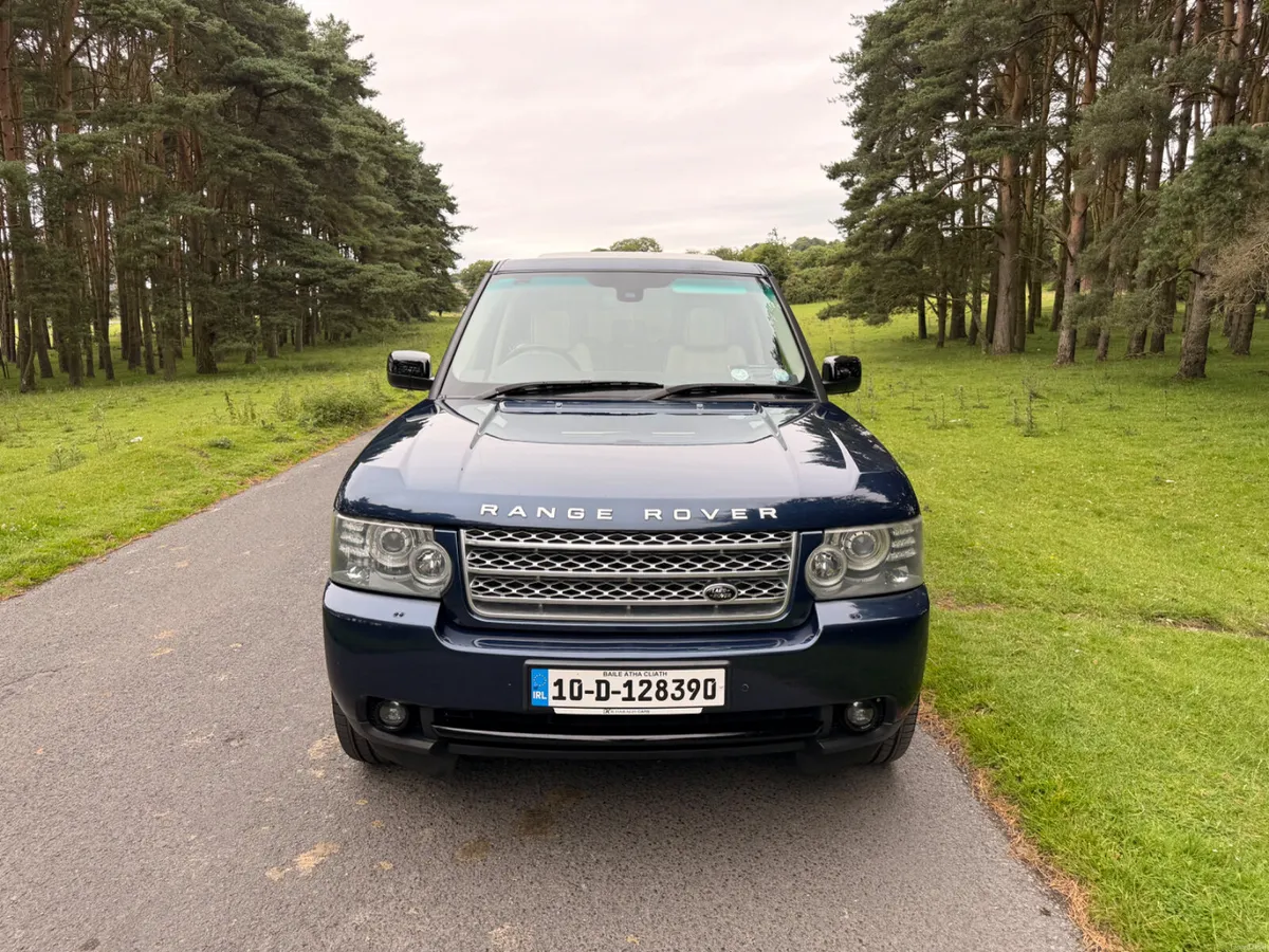 Land Rover Range Rover 2010 3.6 Vogue - Image 2