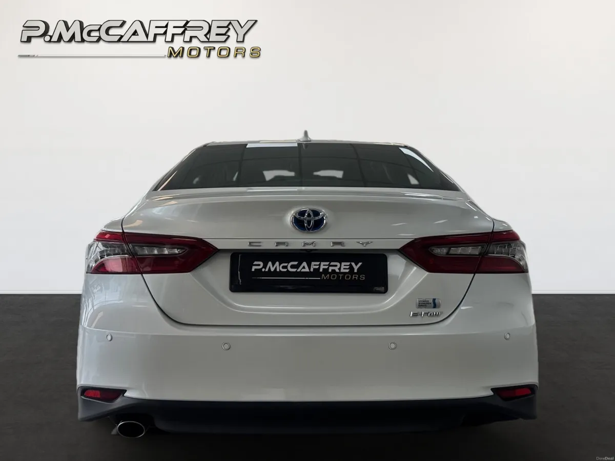 2021 Toyota Camry 2.5 Self Charging Hybrid - Image 6