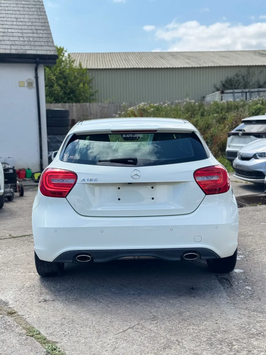 MERCEDES A180 1.6L Petrol Auto 2014 38000KM 2 KEYS - Image 5