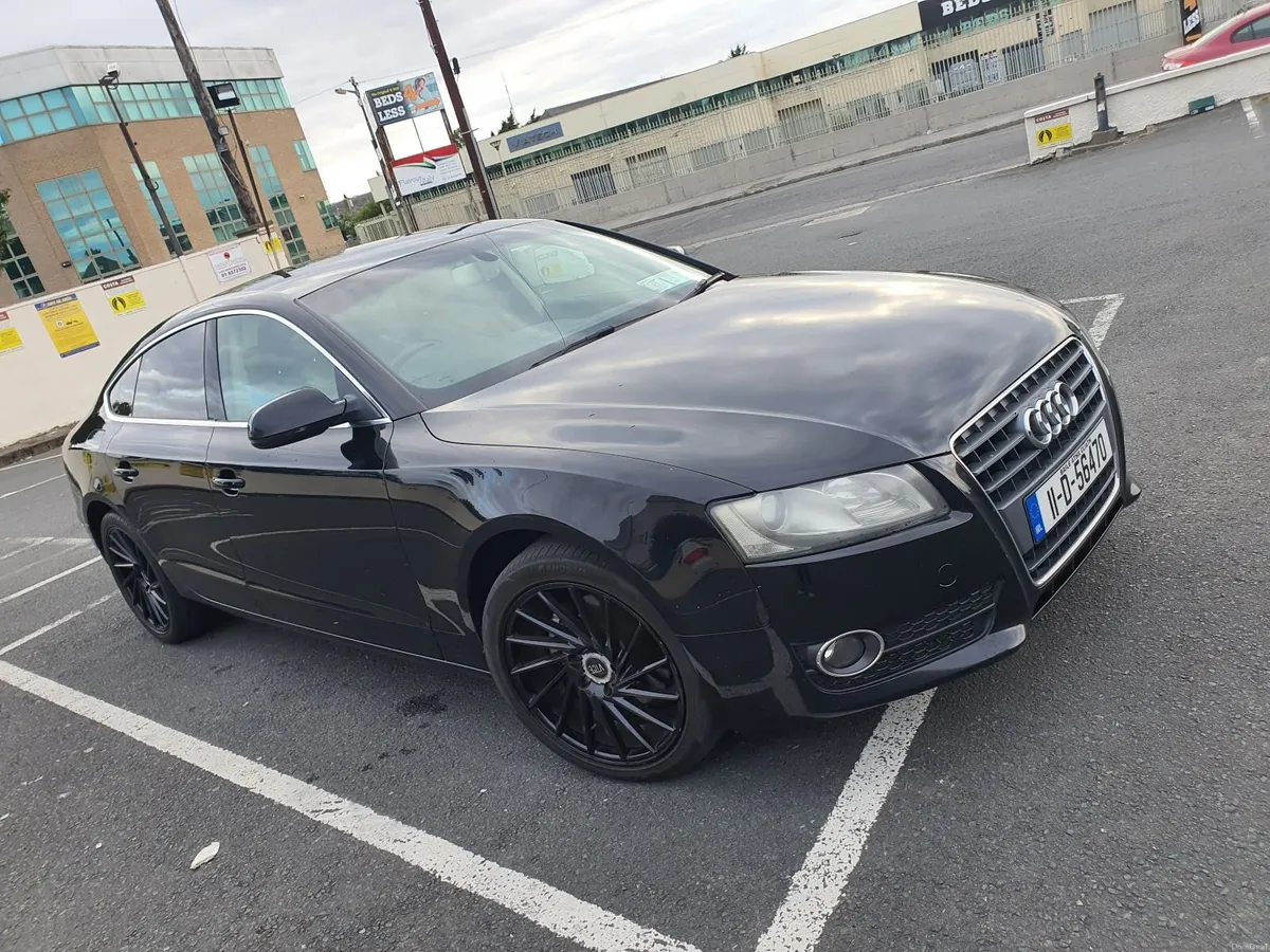 Audi A5 2011 - Image 1
