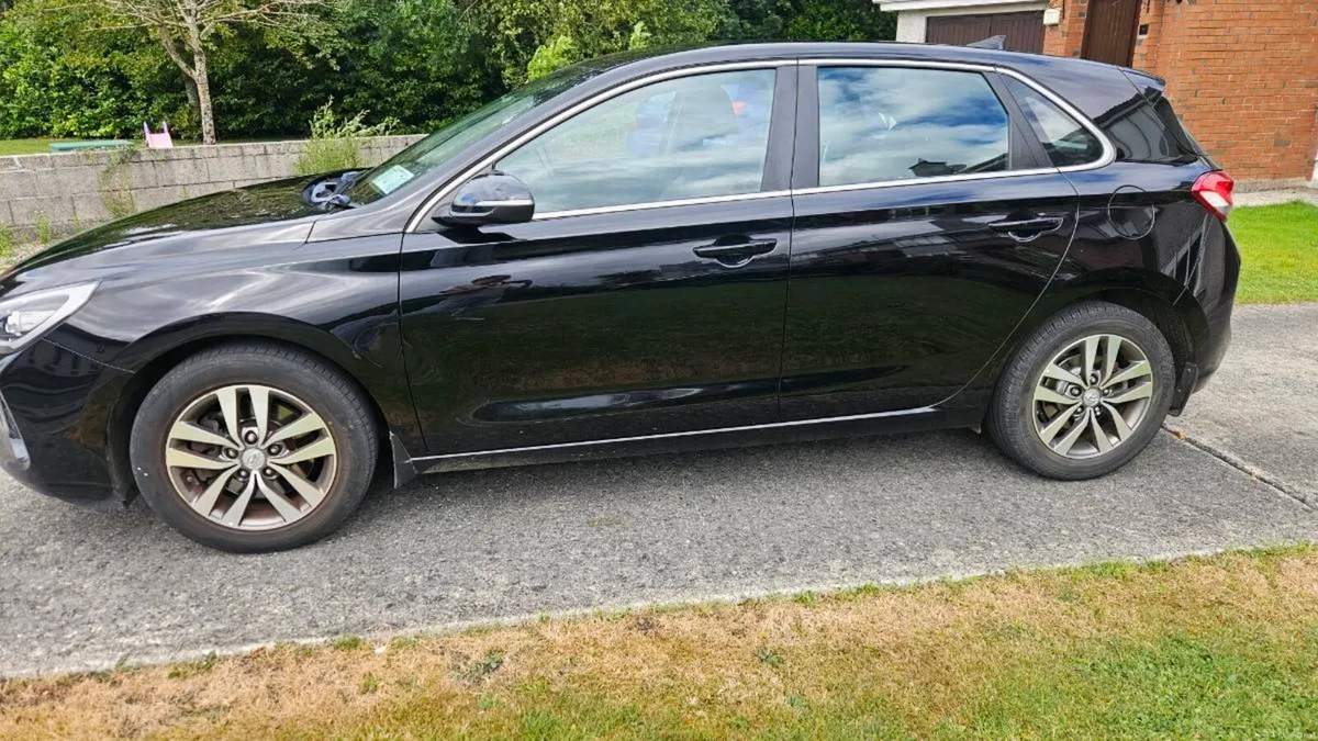 HYUNDAI I30 DELUXE PLUS 1.6L 5DR - Image 3