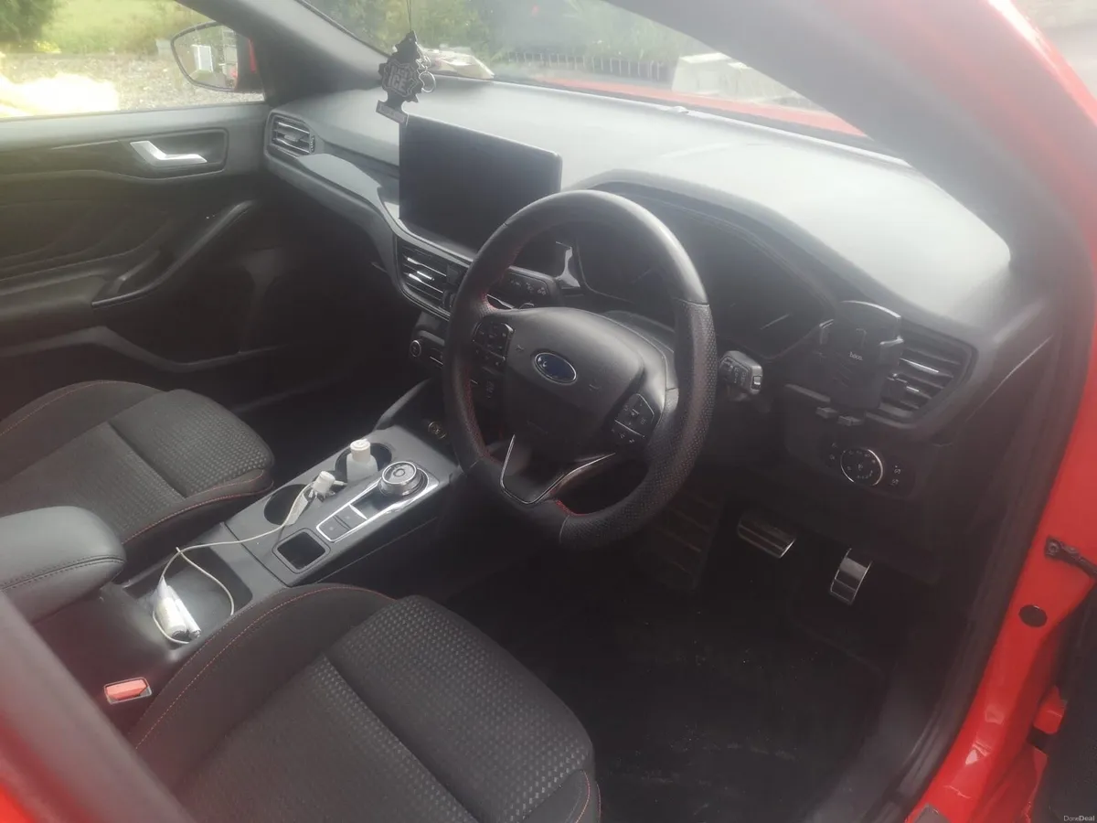 Ford focus - Image 5